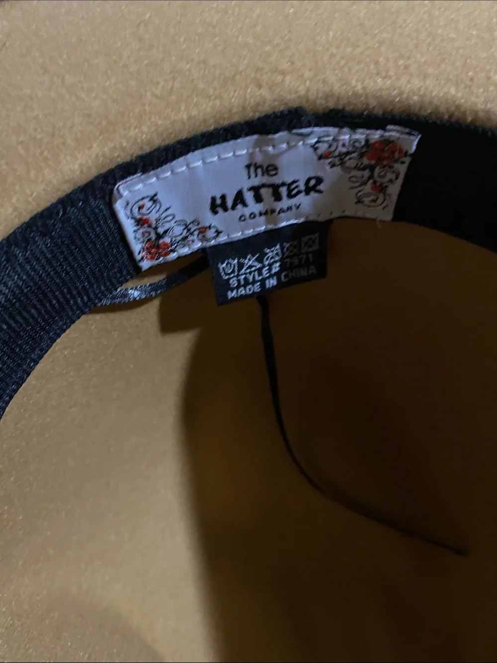 The Fitter Women’s Tan Felt Fedora Hat with Contrast Band